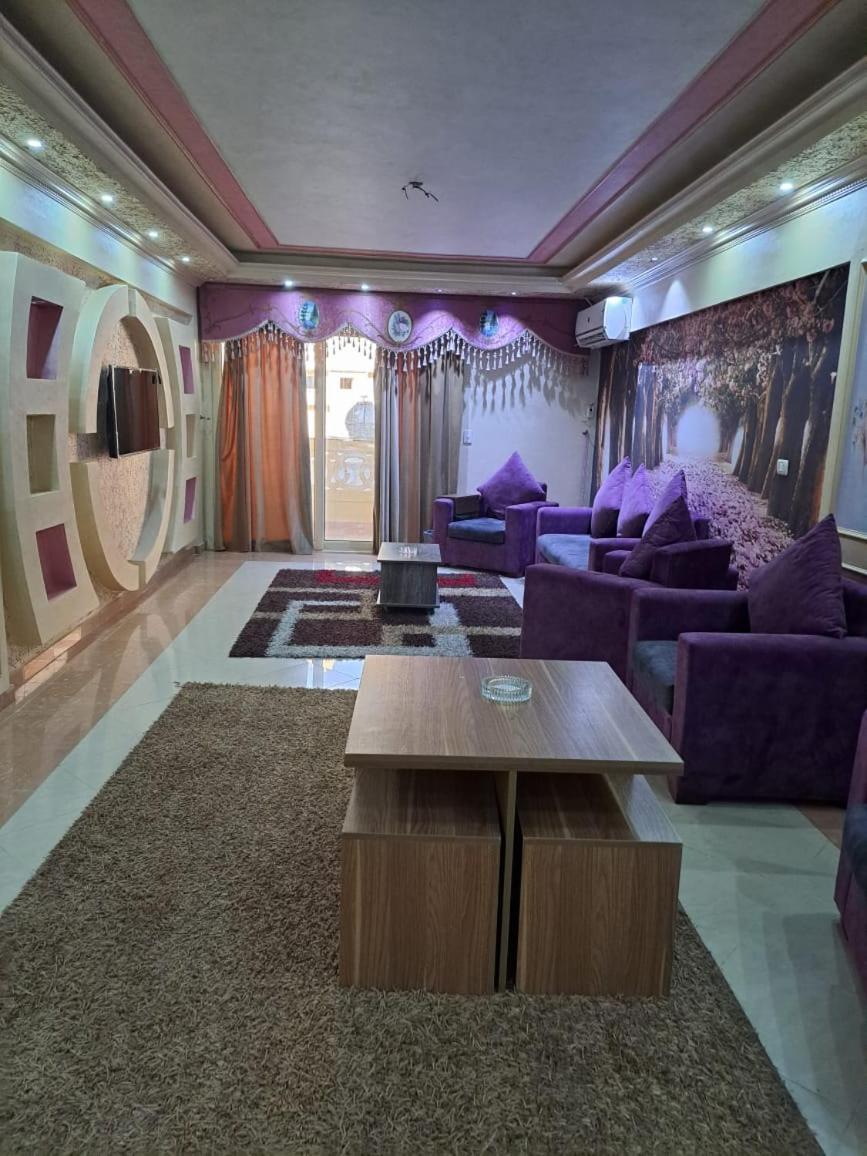 Apartamento Saraya Awad Hegazi Street- Families Only Alejandría Exterior foto